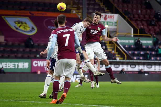 nhan-dinh-aston-villa-vs-burnley-luc-2h-ngay-20-05-2022